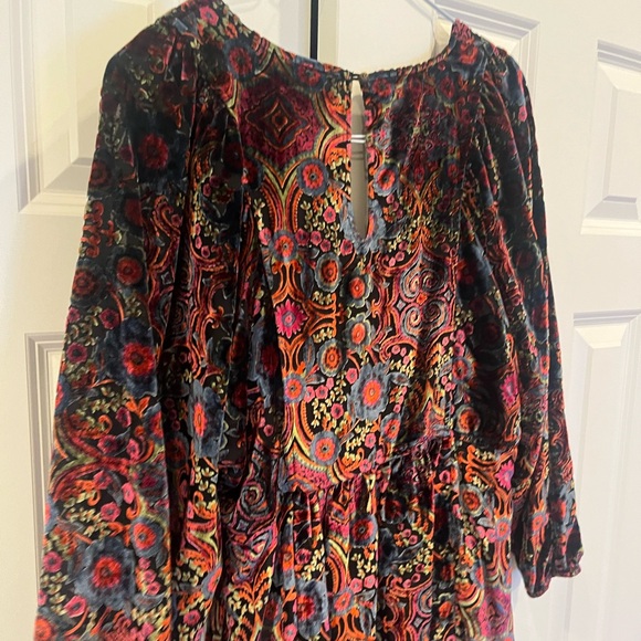 Mona Burnout Velvet Mini Dress - Picture 13 of 15